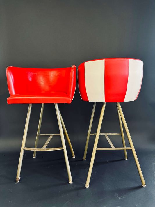 Vintage set of 4 barstools